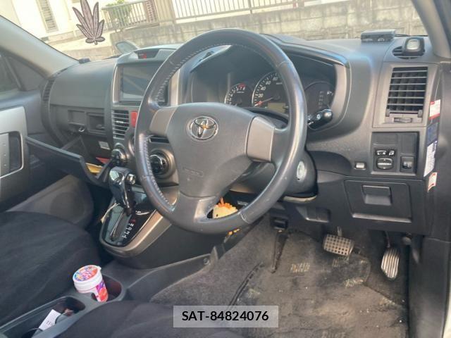 Toyota RUSH 2010-12 8628745-11
