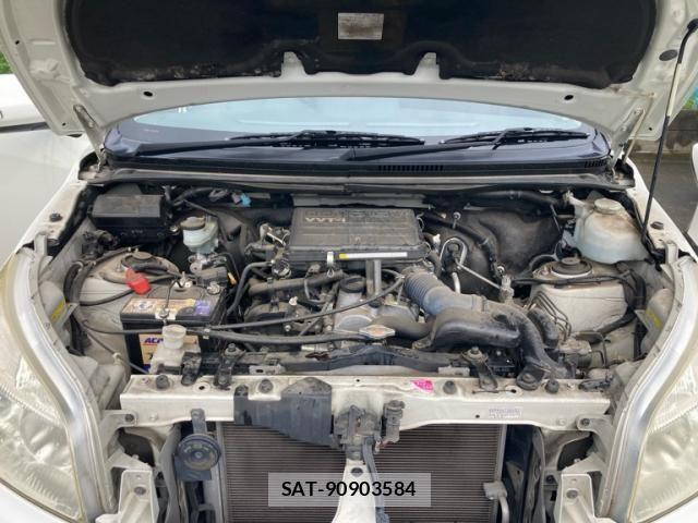 Toyota RUSH 2013-07 8661389-7