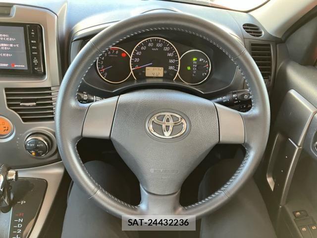 Toyota RUSH 2013-03 7224559-19