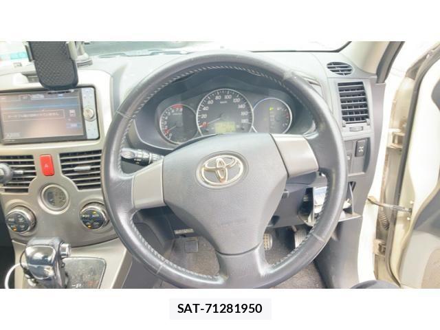 Toyota RUSH 2011-09 7359699-11