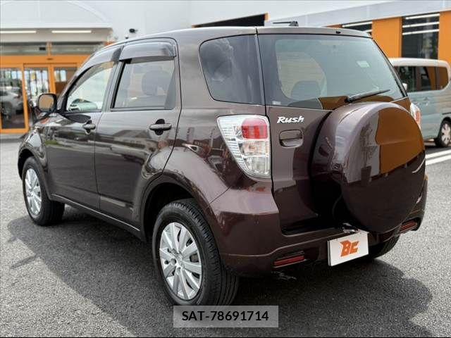 Toyota RUSH 2010-12 7879260-12