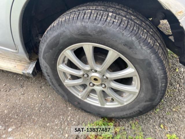 Toyota RUSH 2011-10 8628746-9