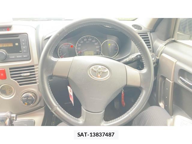 Toyota RUSH 2011-10 8628746-26