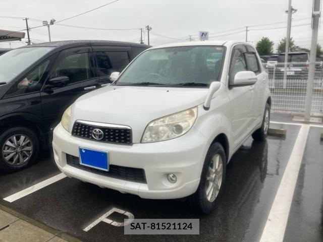 Toyota RUSH 2011-10 8666861-1