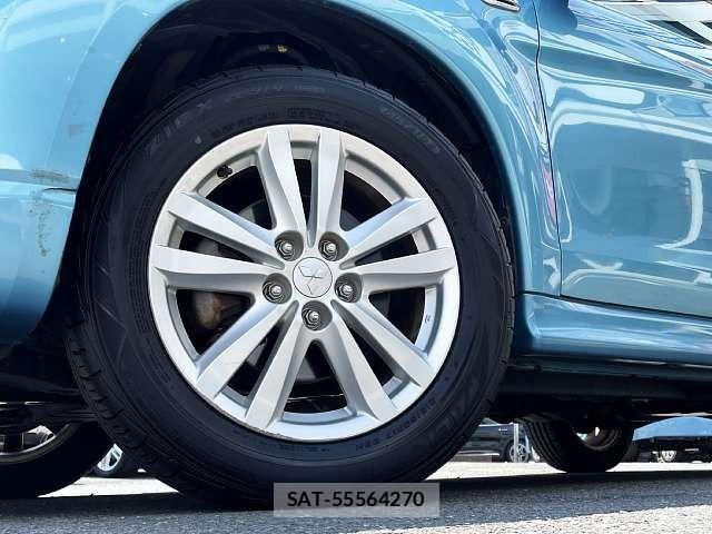Mitsubishi RVR 2010-04 6912302-3