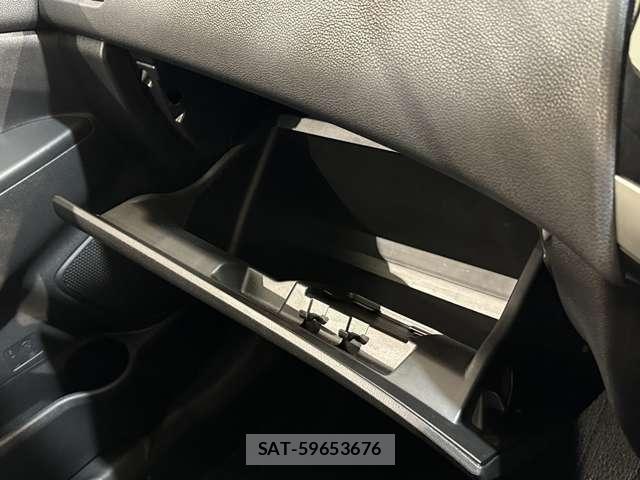 Mitsubishi RVR 2014-05 7060564-21