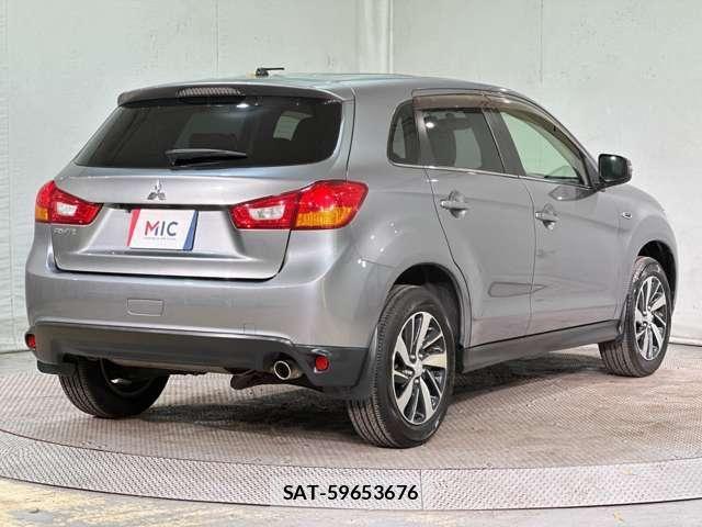Mitsubishi RVR 2014-05 7060564-4