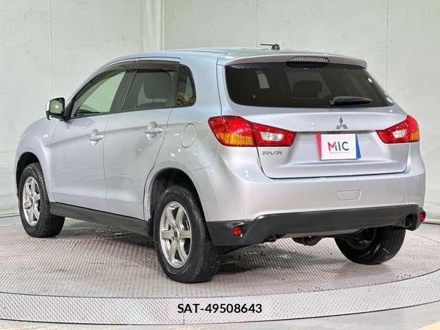 Mitsubishi RVR 2015-10 7224560-6