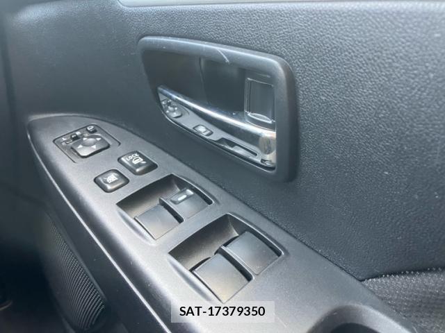 Mitsubishi RVR 2011-06 7457499-17