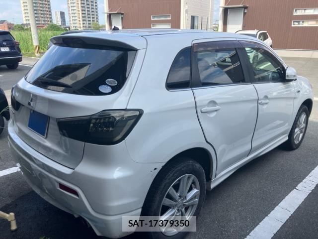 Mitsubishi RVR 2011-06 7457499-3