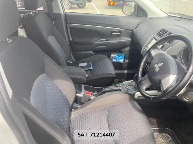 Mitsubishi RVR 2011-12 7903339-13