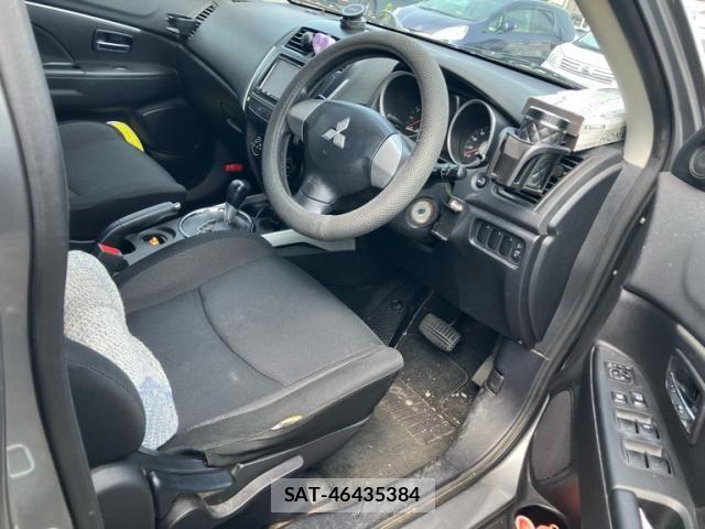 Mitsubishi RVR 2012-03 8159151-12