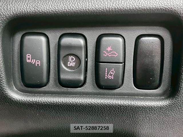 Mitsubishi RVR 2024-07 8246590-9