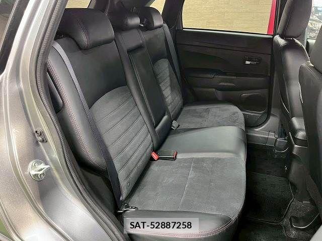 Mitsubishi RVR 2024-07 8246590-6
