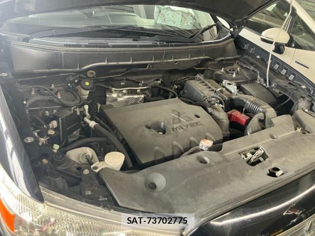 Mitsubishi RVR 2017-09 8368534-21