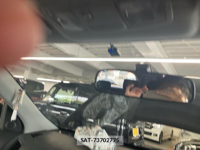 Mitsubishi RVR 2017-09 8368534-22