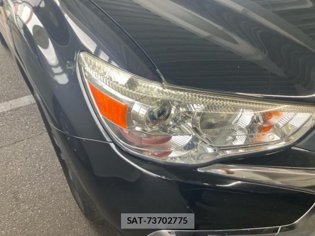 Mitsubishi RVR 2017-09 8368534-3
