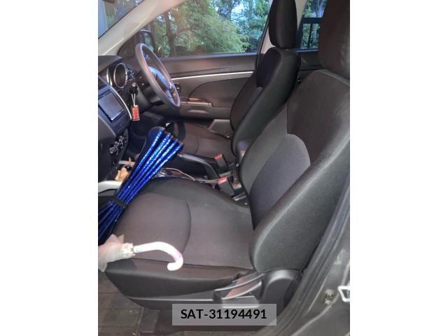 Mitsubishi RVR 2011-10 8372152-15