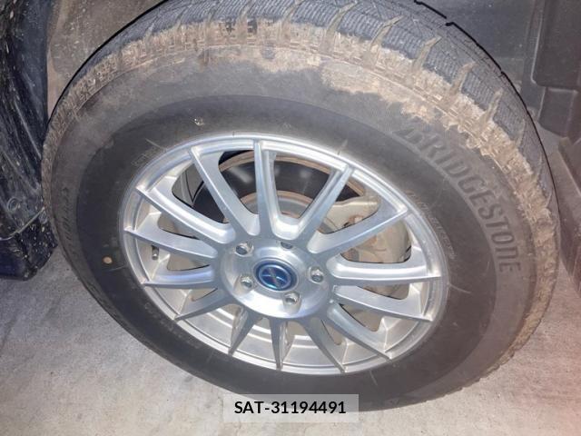 Mitsubishi RVR 2011-10 8372152-4