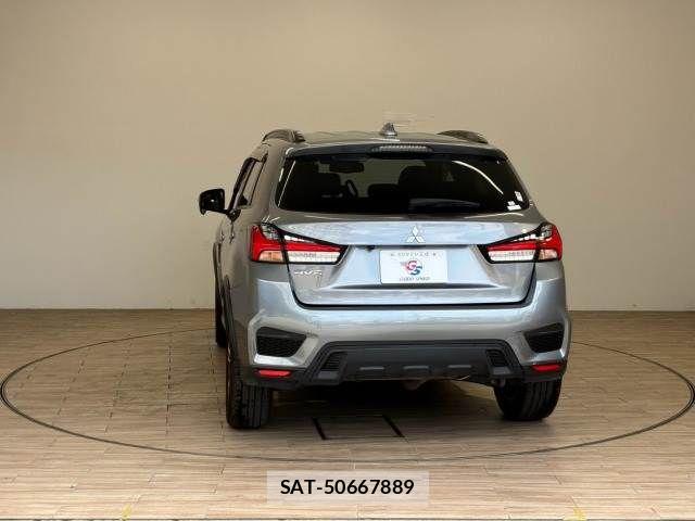 Mitsubishi RVR 2024-07 8628748-15