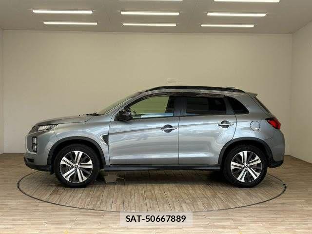 Mitsubishi RVR 2024-07 8628748-16