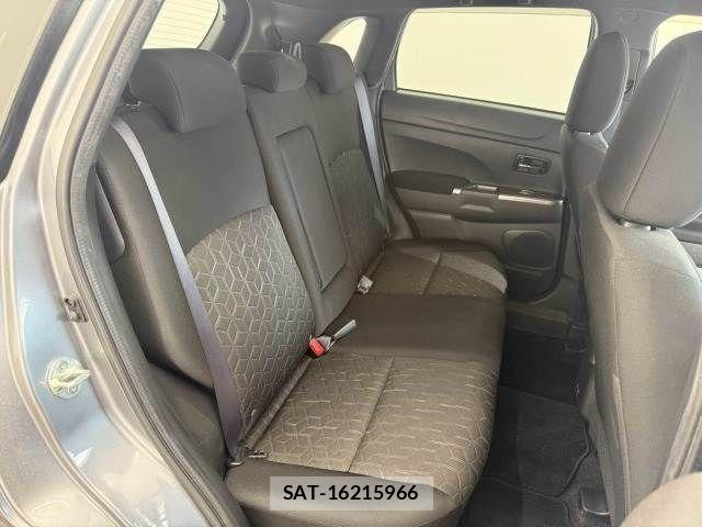 Mitsubishi RVR 2024-06 8628749-11