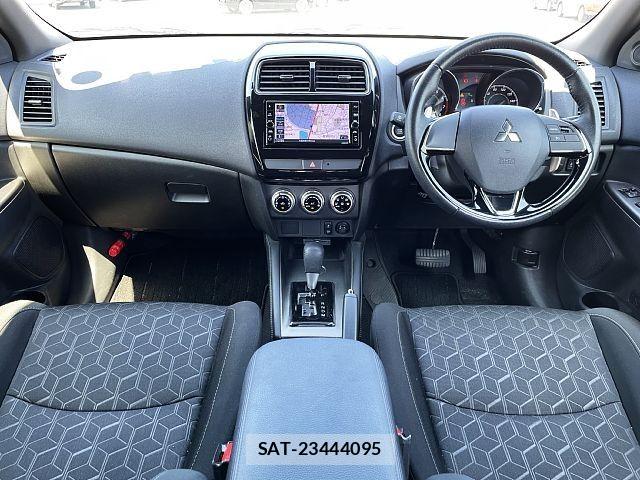 Mitsubishi RVR 2023-03 8686480-1