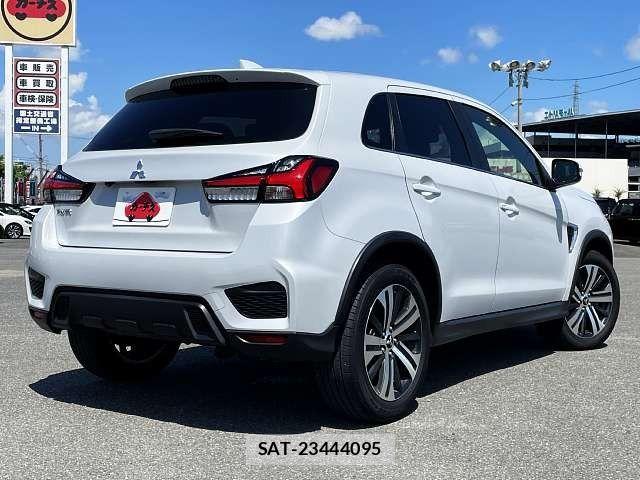 Mitsubishi RVR 2023-03 8686480-2