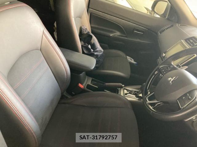 Mitsubishi RVR 2021-11 8745669-3