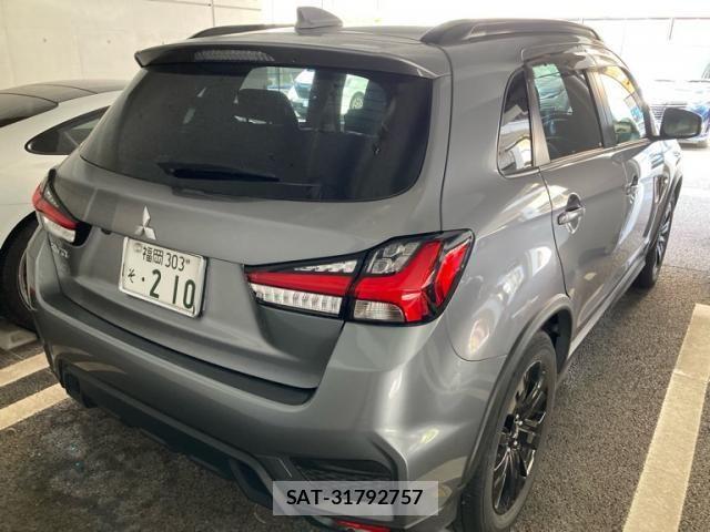 Mitsubishi RVR 2021-11 8745669-4