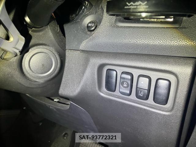 Mitsubishi RVR 2019-01 8872005-12
