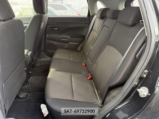 Mitsubishi RVR 2015-05 6219185-13