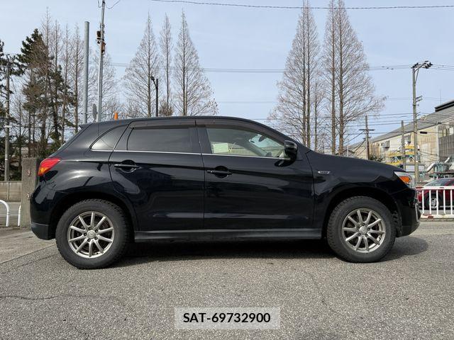 Mitsubishi RVR 2015-05 6219185-5