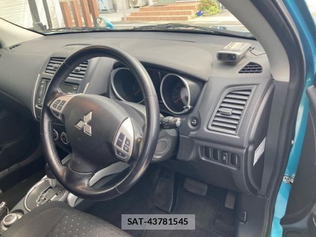 Mitsubishi RVR 2010-02 7060566-15