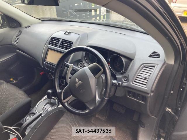 Mitsubishi RVR 2013-07 7252187-19