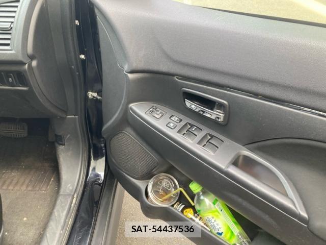 Mitsubishi RVR 2013-07 7252187-21