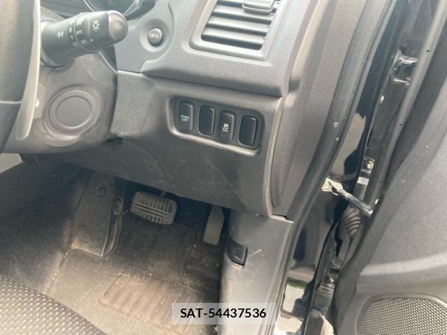 Mitsubishi RVR 2013-07 7252187-22