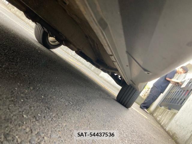 Mitsubishi RVR 2013-07 7252187-6