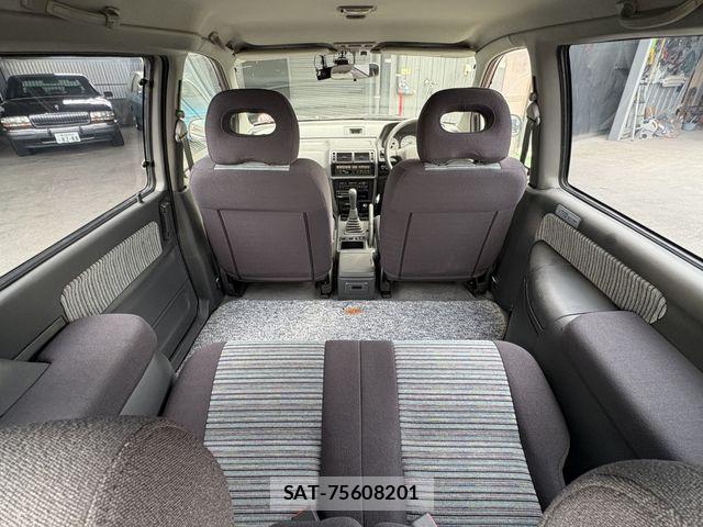 Mitsubishi RVR 1993-04 7393940-15