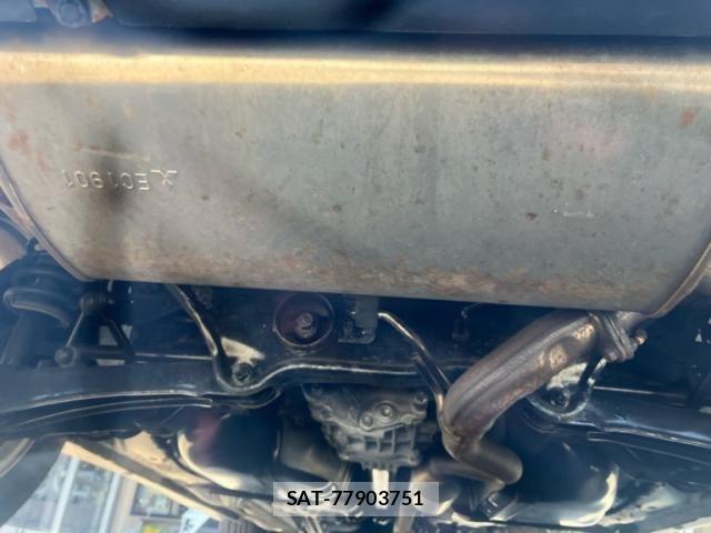 Mitsubishi RVR 2013-08 7457506-9