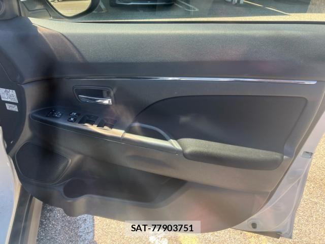 Mitsubishi RVR 2013-08 7457506-10