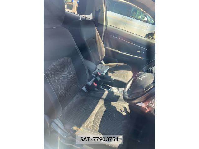 Mitsubishi RVR 2013-08 7457506-11