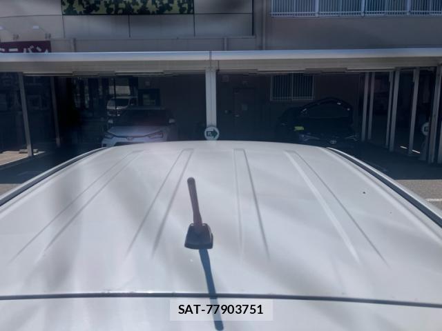 Mitsubishi RVR 2013-08 7457506-8