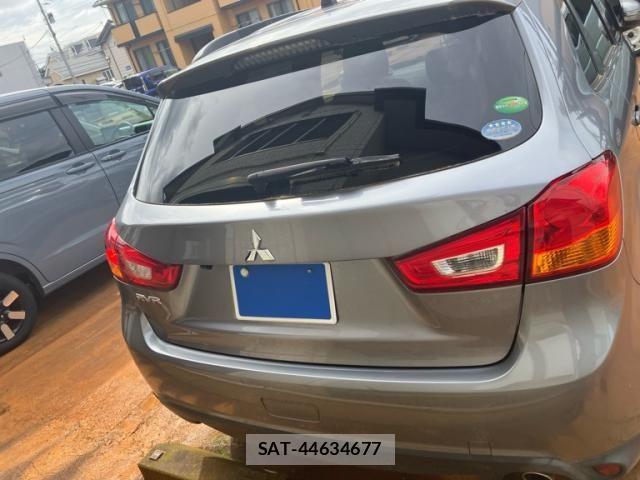 Mitsubishi RVR 2016-06 7728209-3