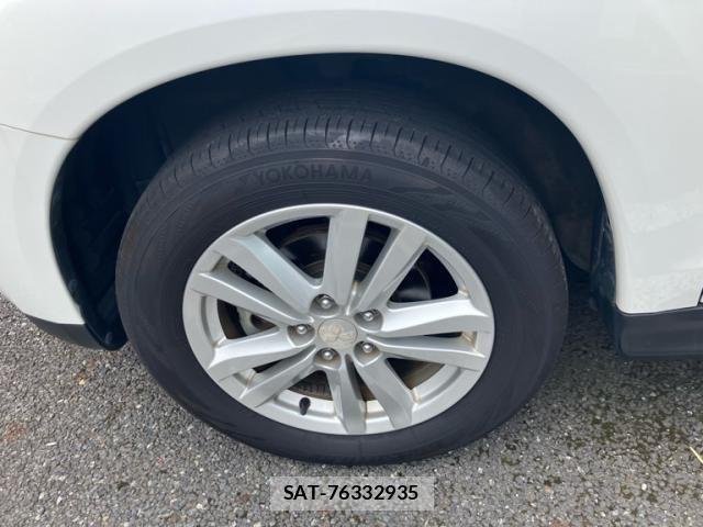 Mitsubishi RVR 2013-09 8038068-9