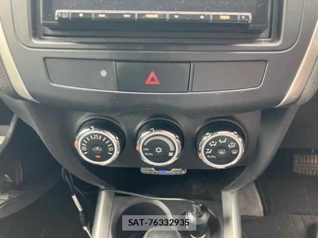 Mitsubishi RVR 2013-09 8038068-15