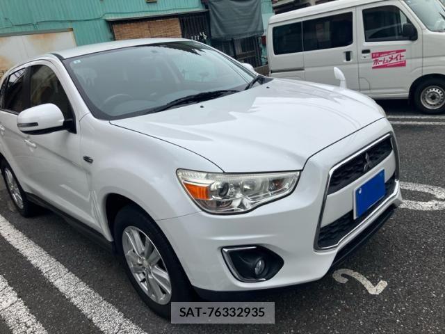 Mitsubishi RVR 2013-09 8038068-1