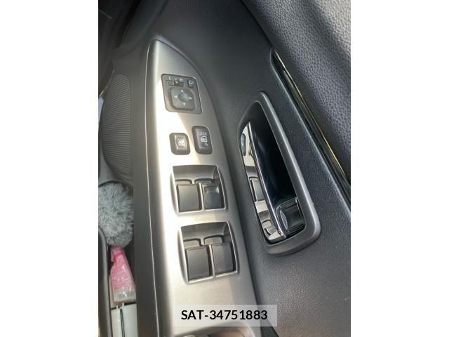 Mitsubishi RVR 2023-05 8316882-6