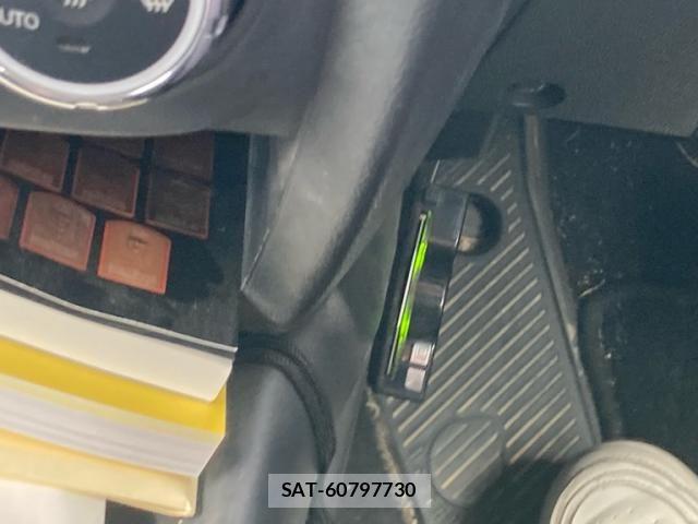 Mitsubishi RVR 2017-08 8414796-15