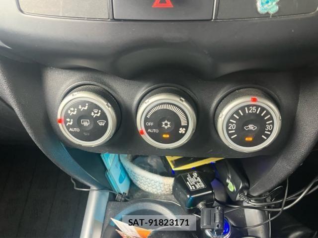 Mitsubishi RVR 2010-09 8414798-23
